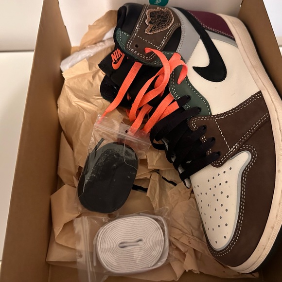 Air Jordan 1 Retro High OG Hand Crafted Sz 9.5 - Picture 3 of 8